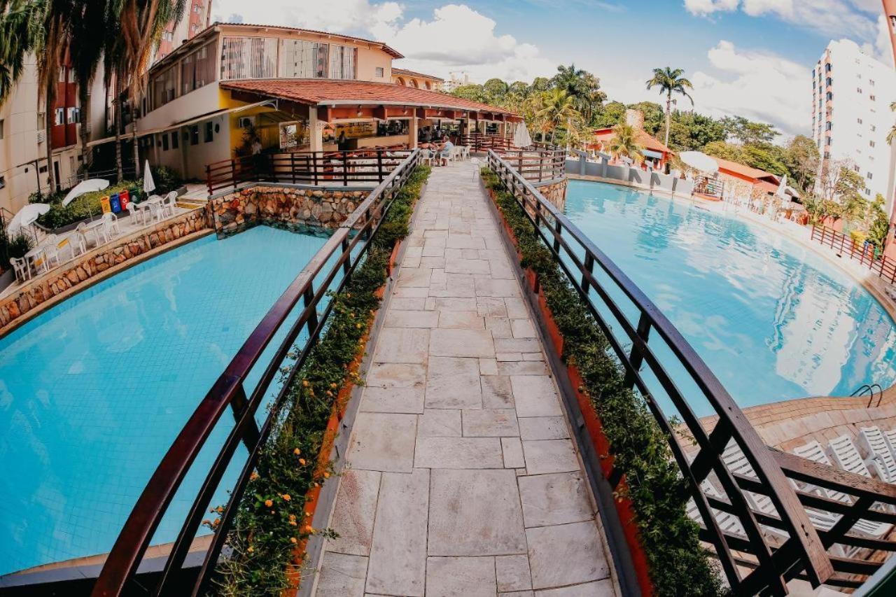 Hot Springs Flat Master Luxo Com Banheira *