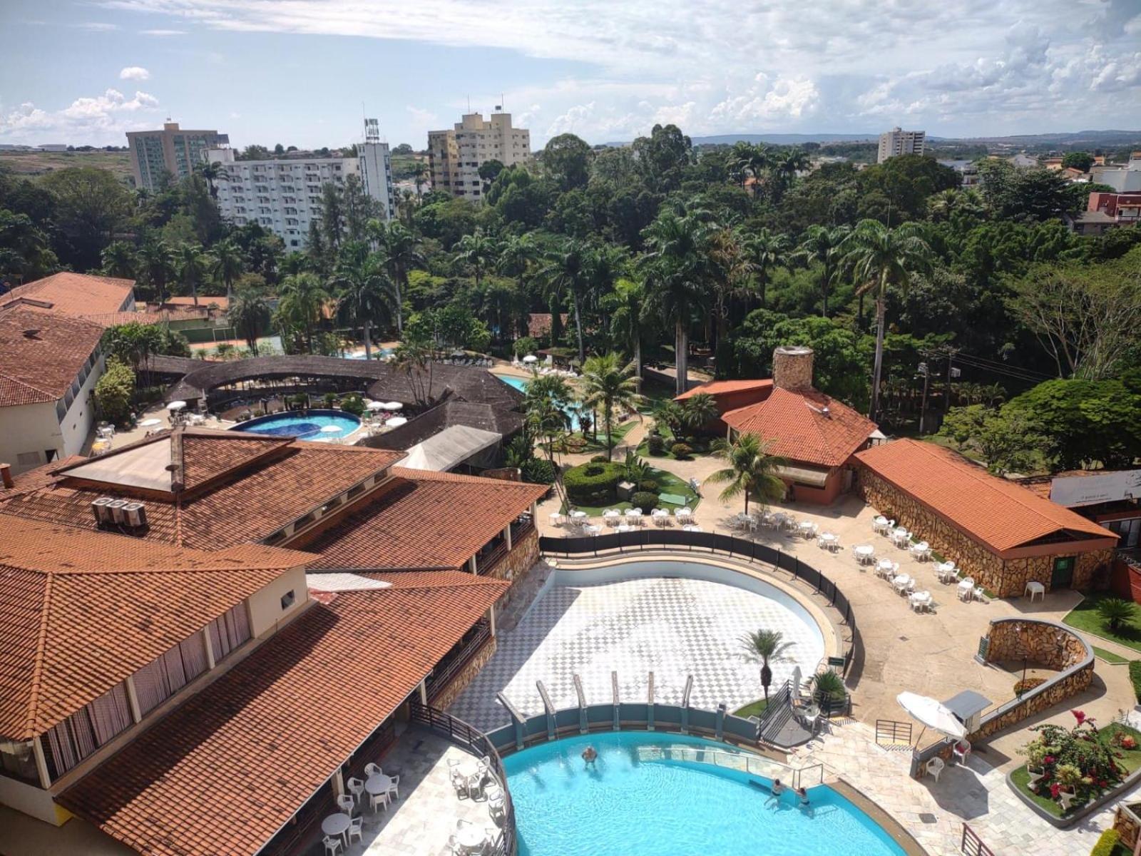 Hot Springs Flat Master Luxo Com Banheira Caldas Novas