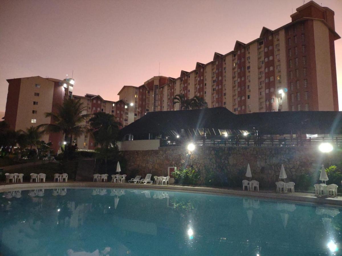 Aparthotel Hot Springs Flat Master Luxo Com Banheira *