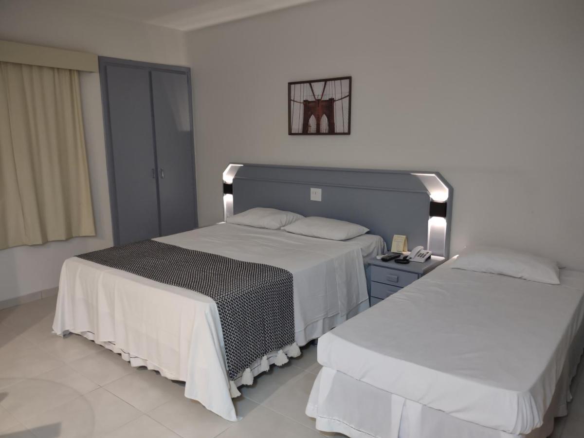 Hot Springs Flat Master Luxo Com Banheira