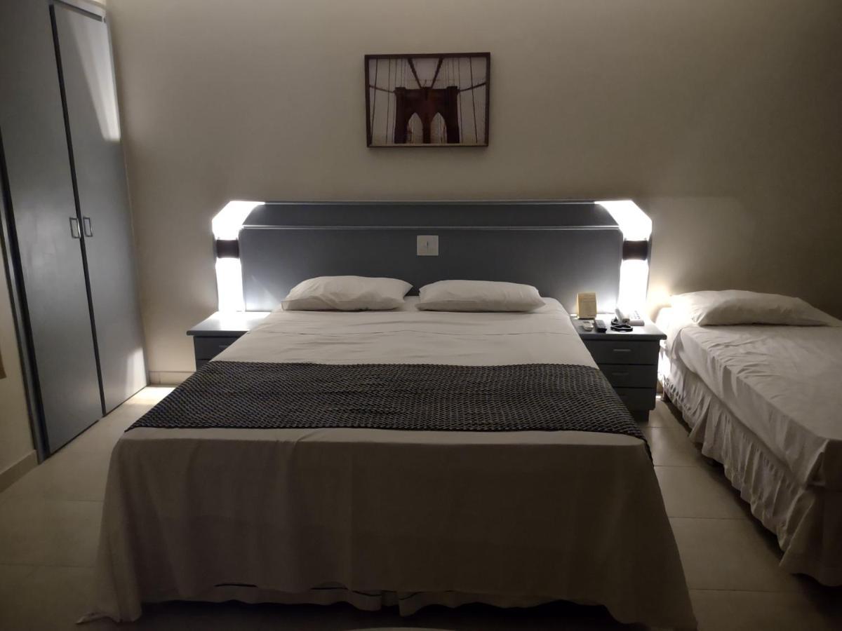 Hot Springs Flat Master Luxo Com Banheira