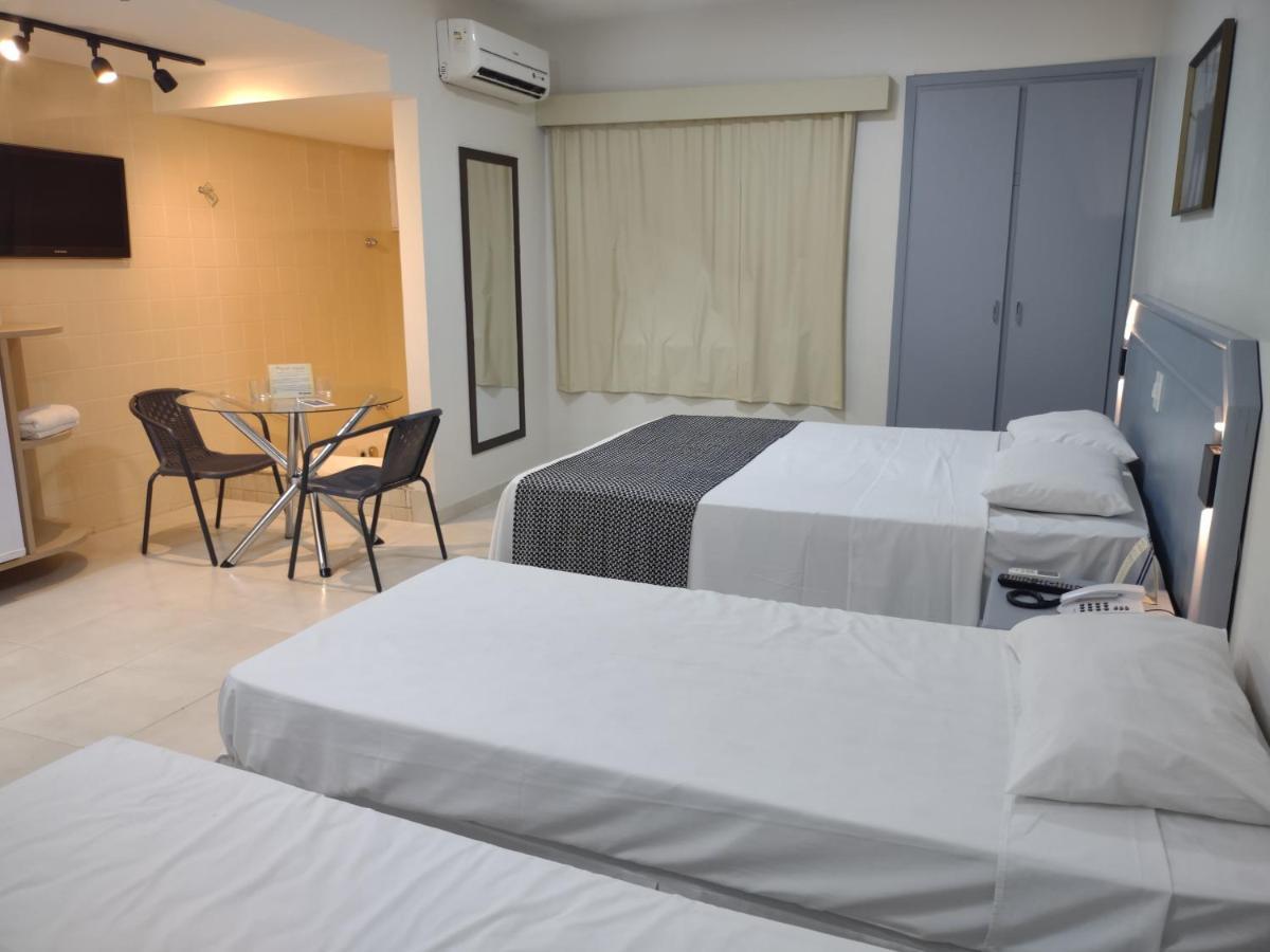 Aparthotel Hot Springs Flat Master Luxo Com Banheira