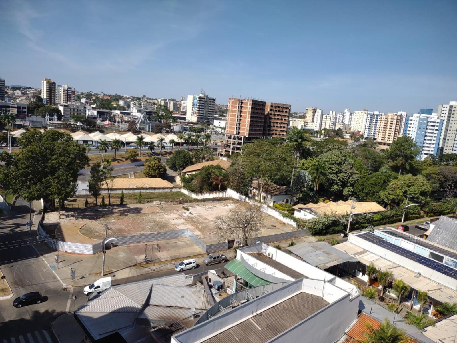 Aparthotel Hot Springs Flat Master Luxo Com Banheira *