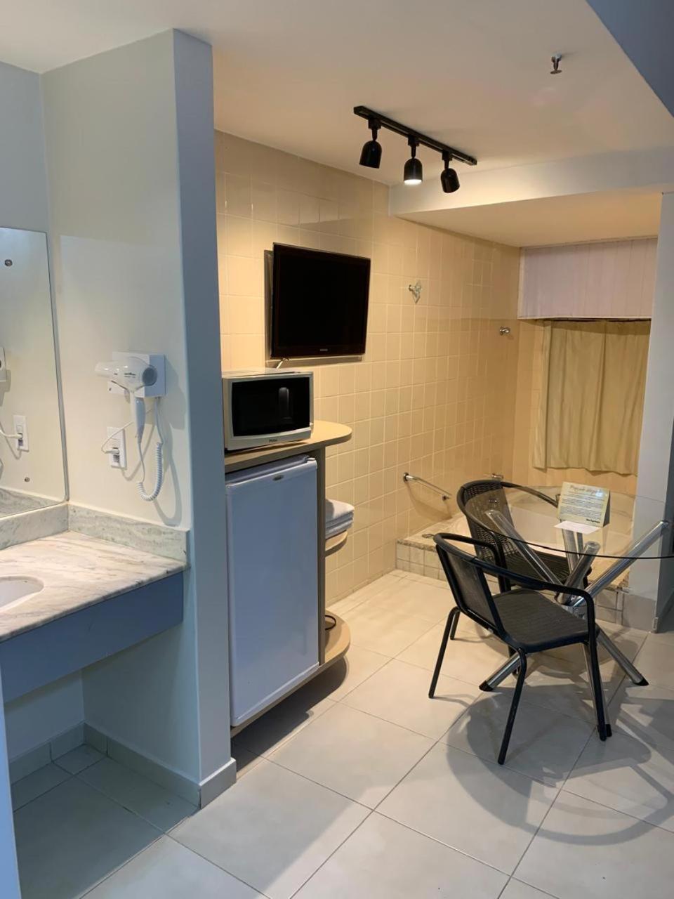 Hot Springs Flat Master Luxo Com Banheira Caldas Novas